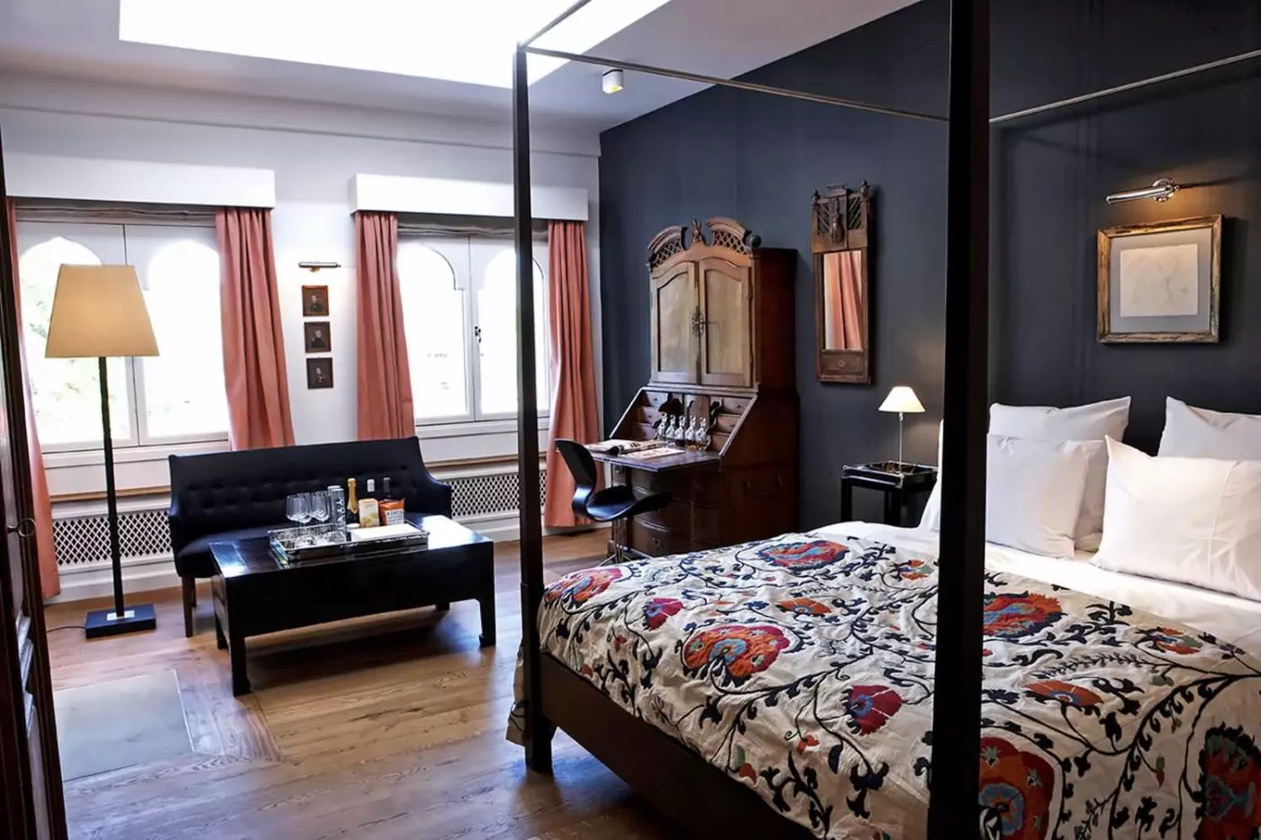 Nimb Hotel