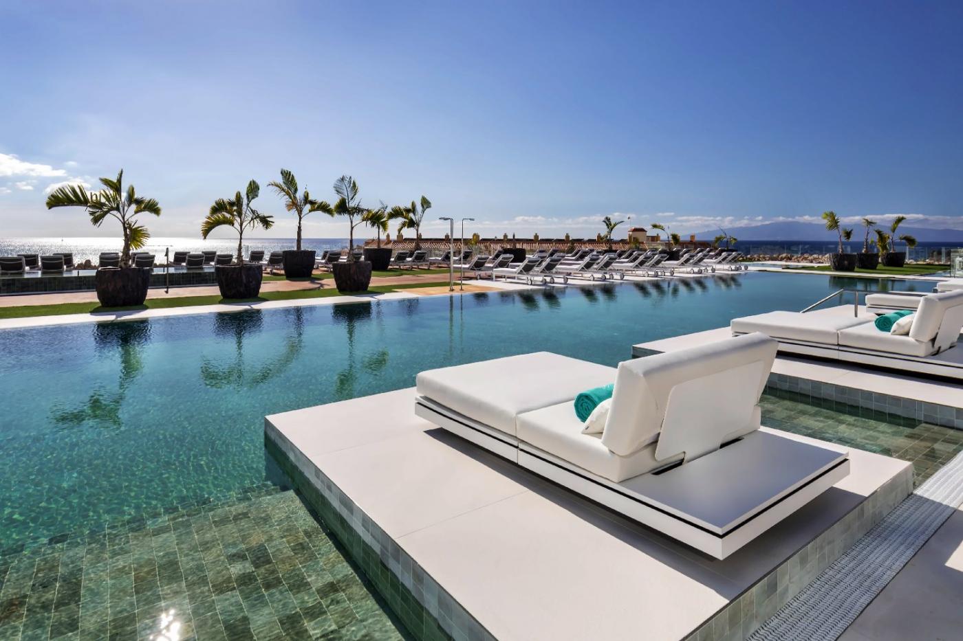 Royal Hideaway Corales Suites