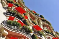 Thumbnail Hotel Plaza Athenee Paris