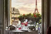 Thumbnail Hotel Plaza Athenee Paris