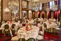 Thumbnail Hotel Plaza Athenee Paris