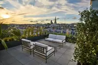 Thumbnail Hotel Plaza Athenee Paris