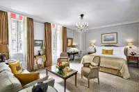 Thumbnail Hotel Plaza Athenee Paris
