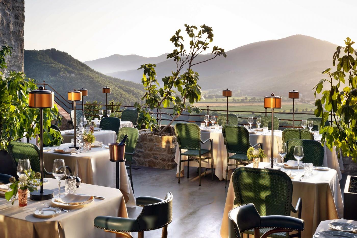 Reschio Hotel