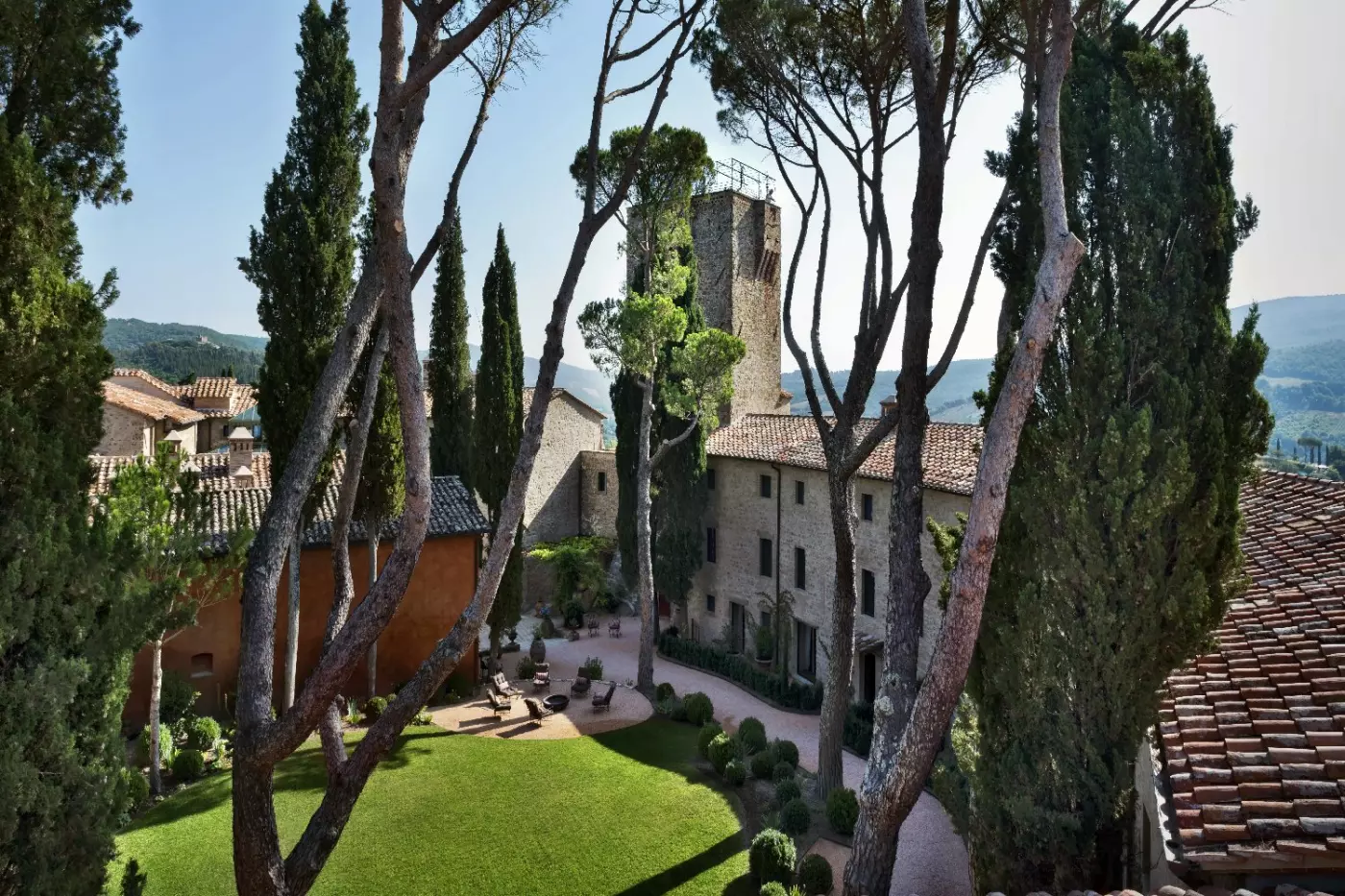 Reschio Hotel