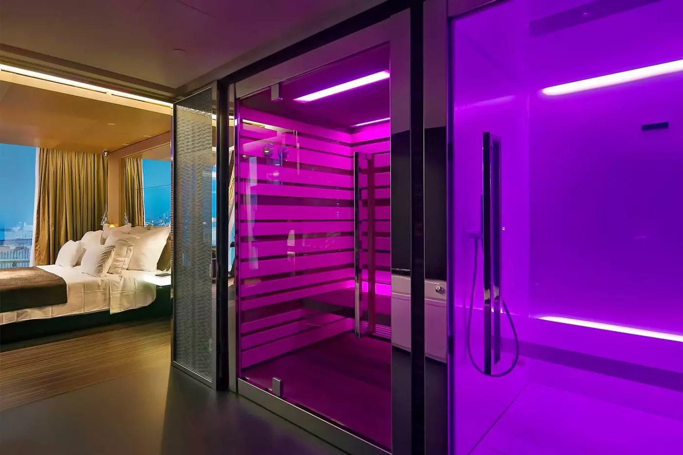 Romeo Hotel Naples