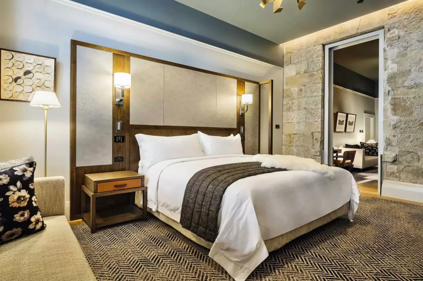 The Tasman Hotel