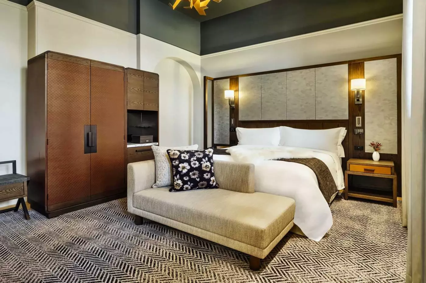 The Tasman Hotel