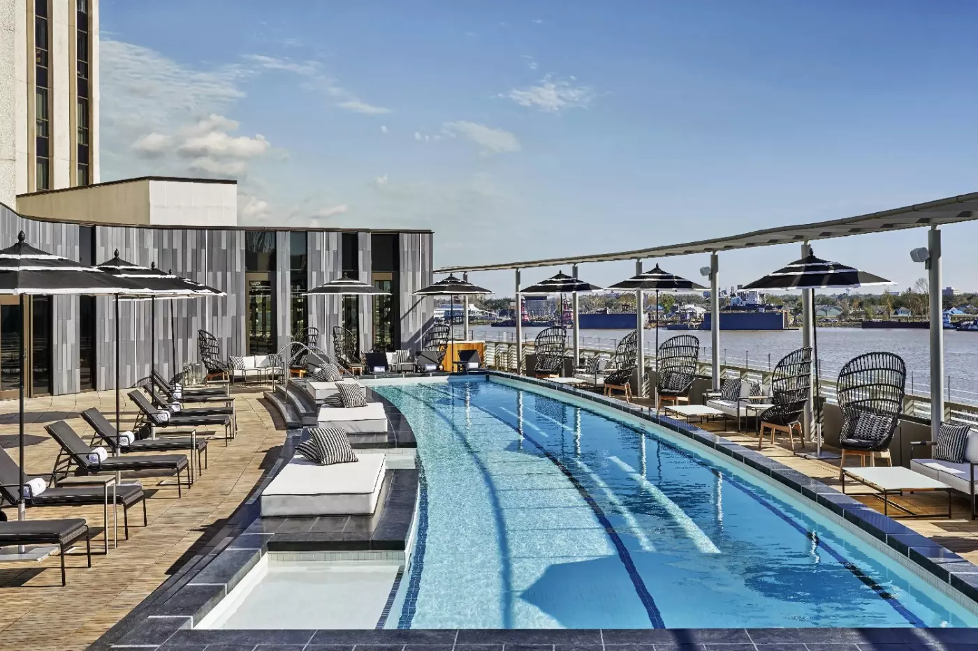 Four Seasons Hotel New Orleans