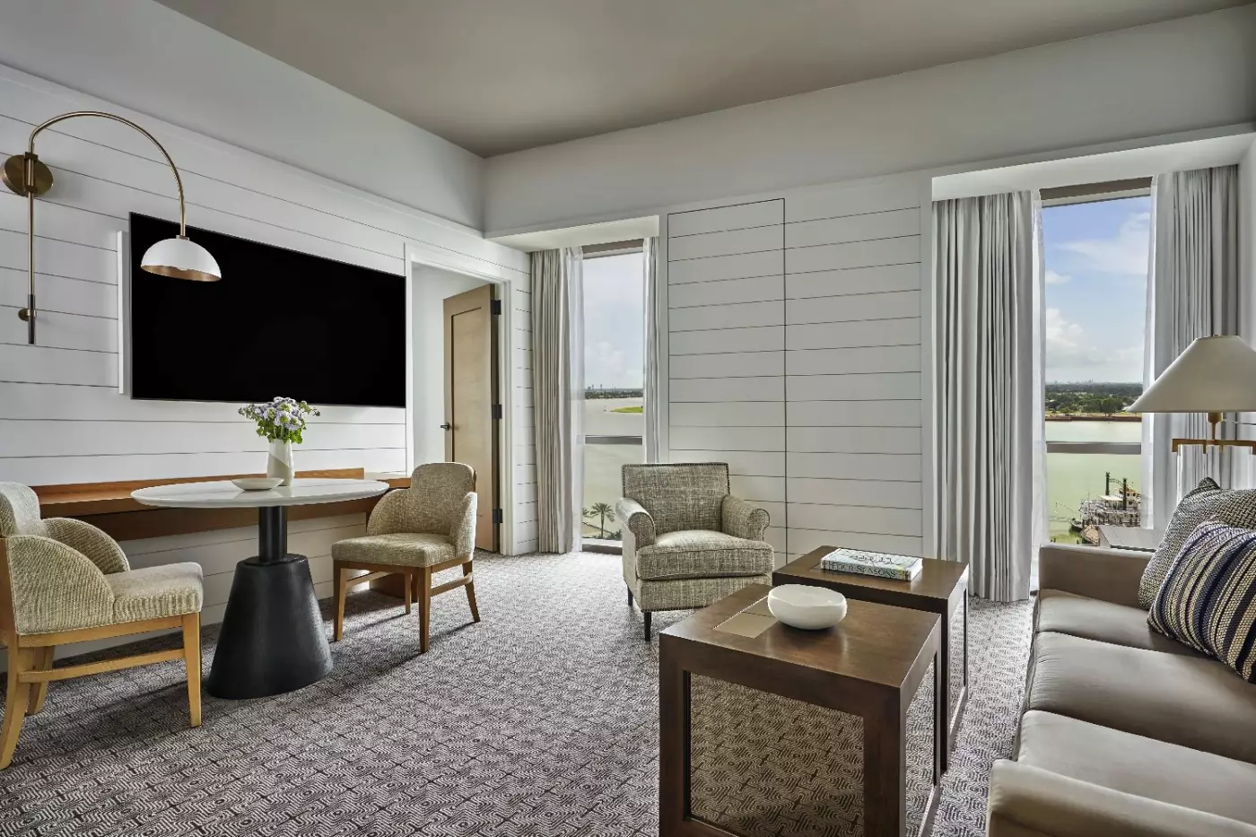 Four Seasons Hotel New Orleans