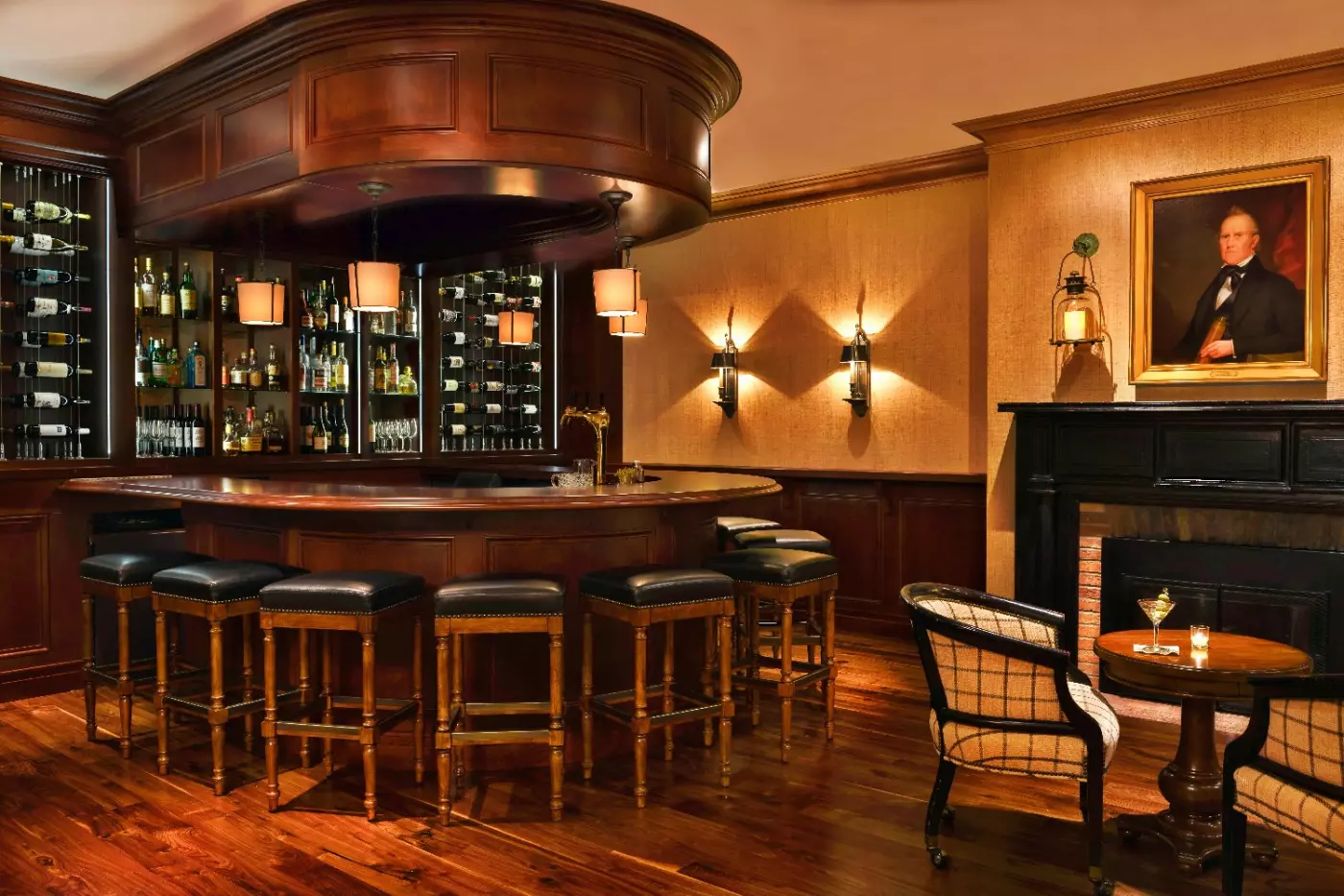 Inns of Aurora