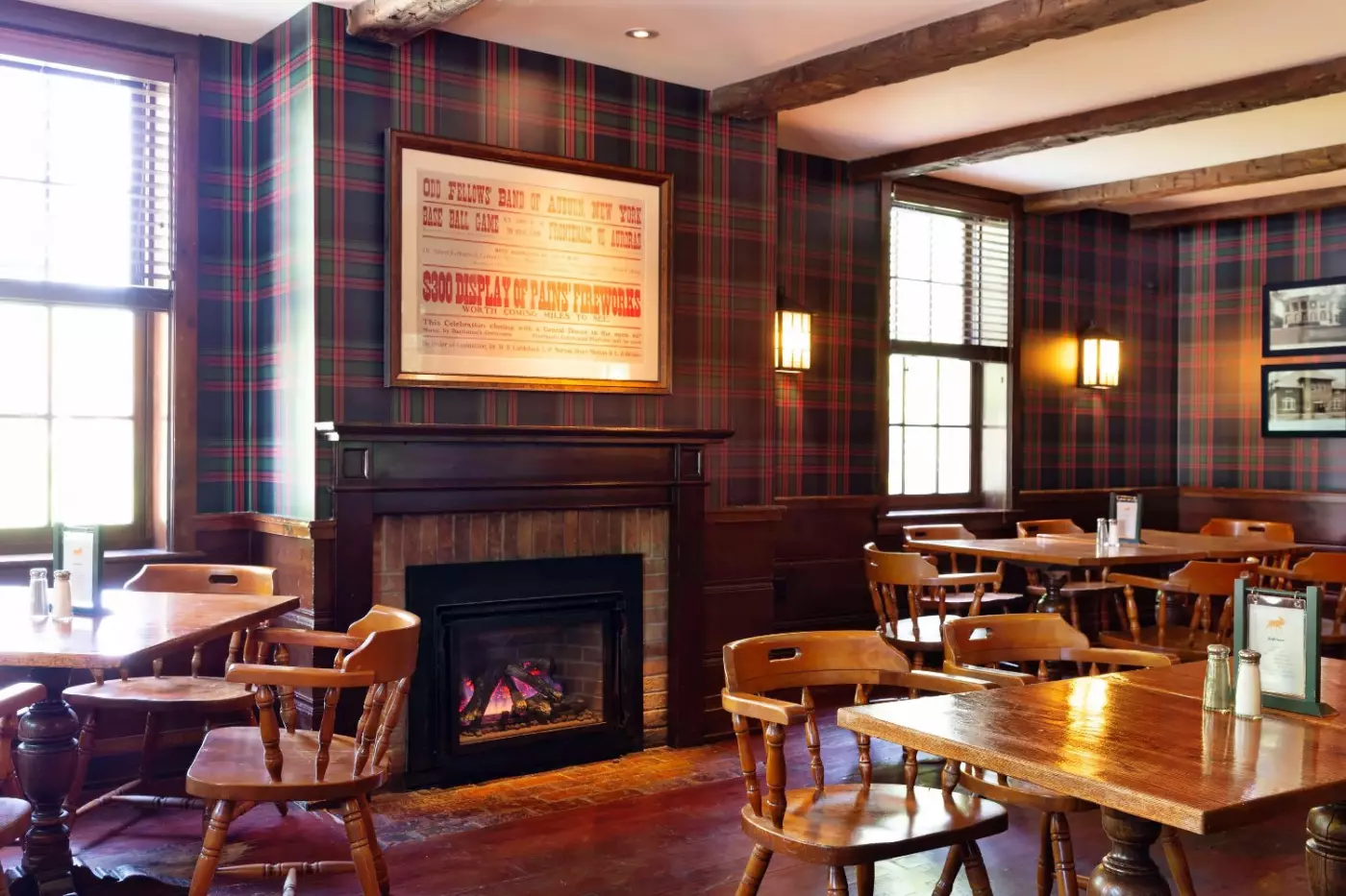 Inns of Aurora