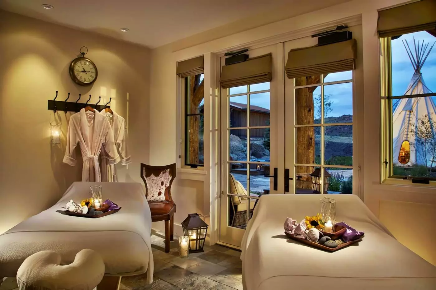 The Lodge at Brush Creek Ranch