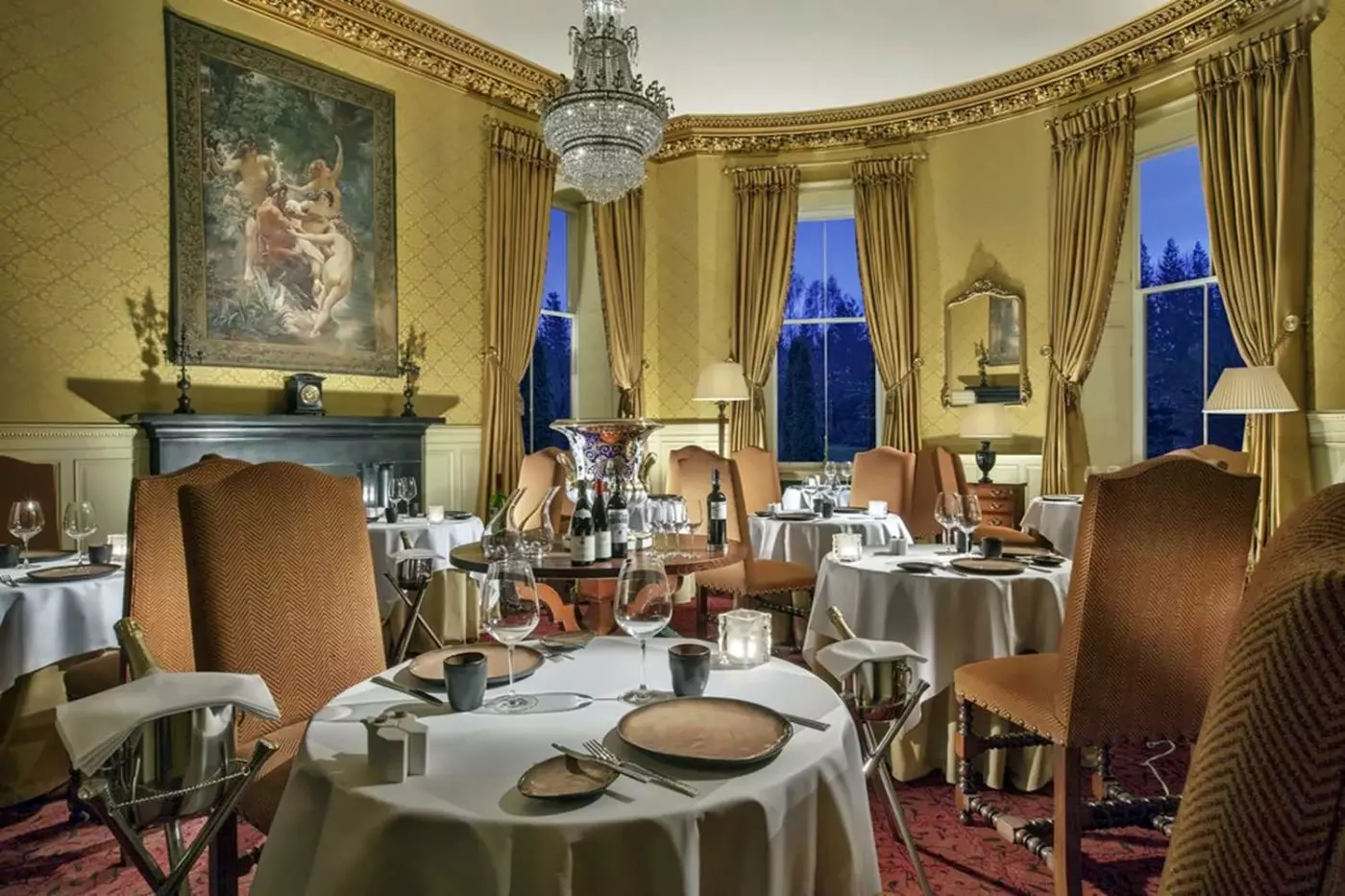 Crossbasket Castle Hotel, Spa & Restaurant
