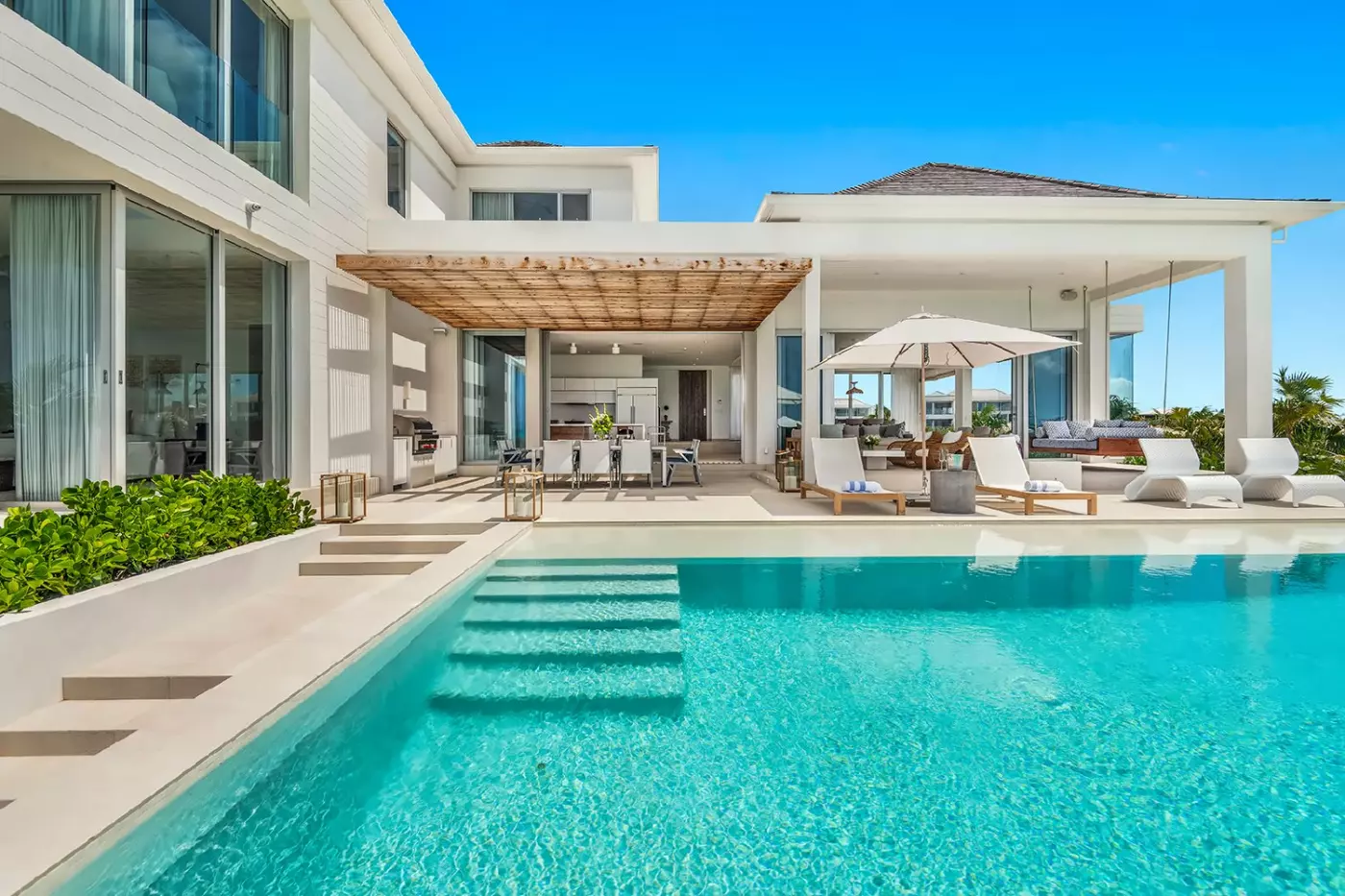 Beach Enclave Turks and Caicos