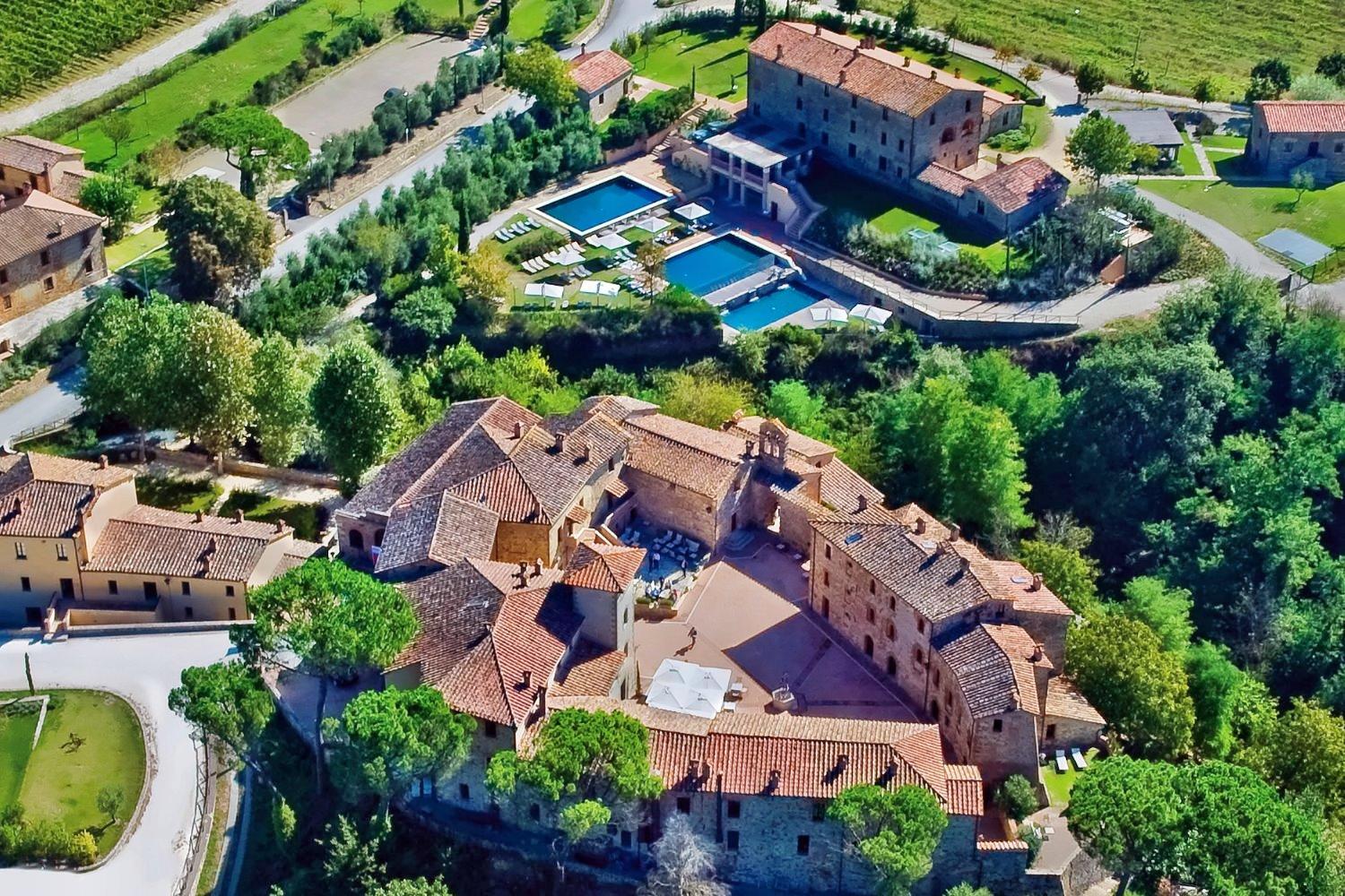 Castel Monastero