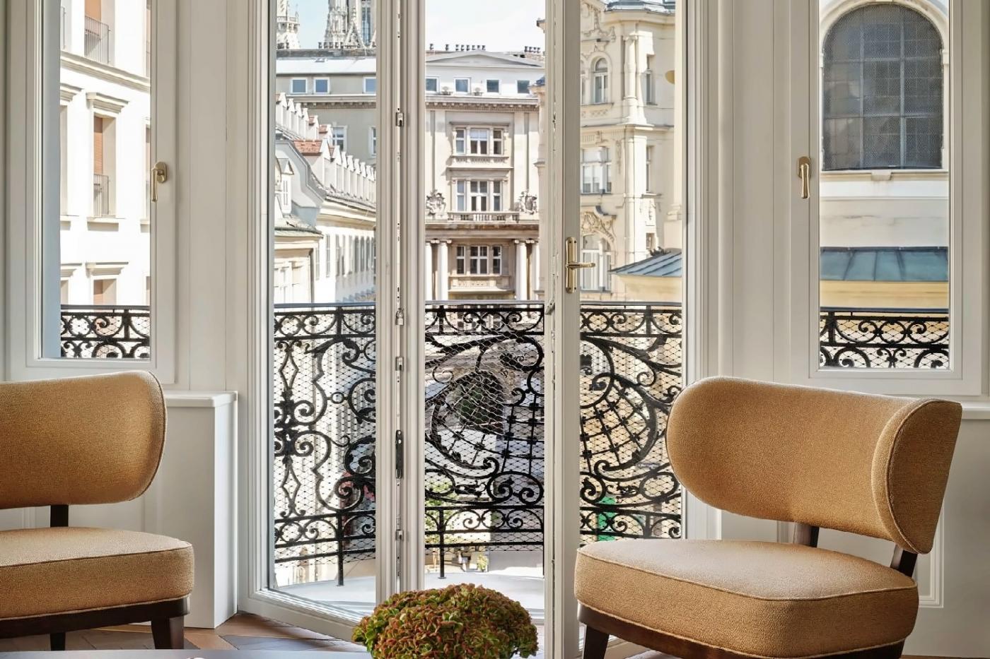 Rosewood Vienna