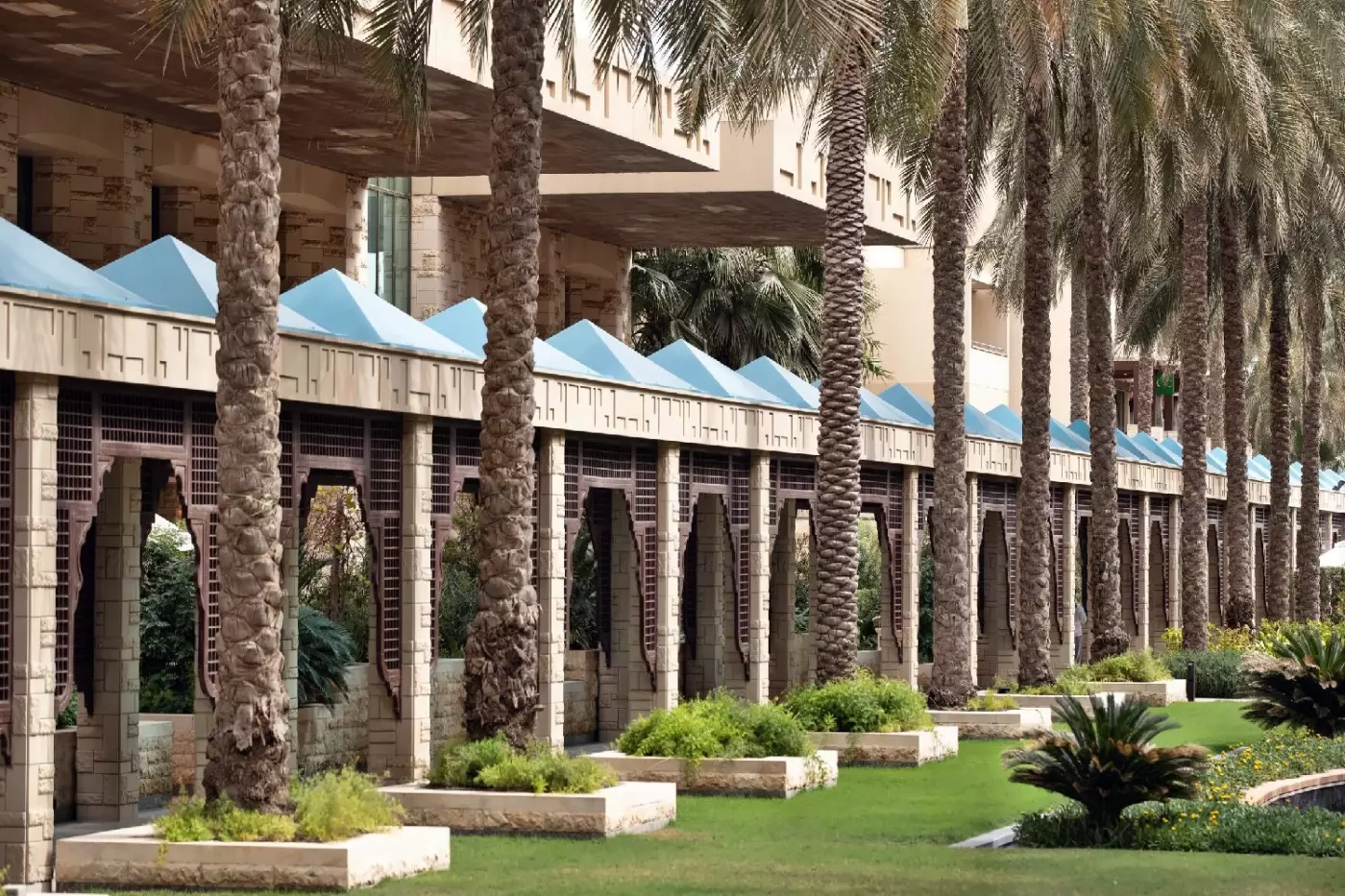 Jumeirah Messilah Beach Hotel & Spa