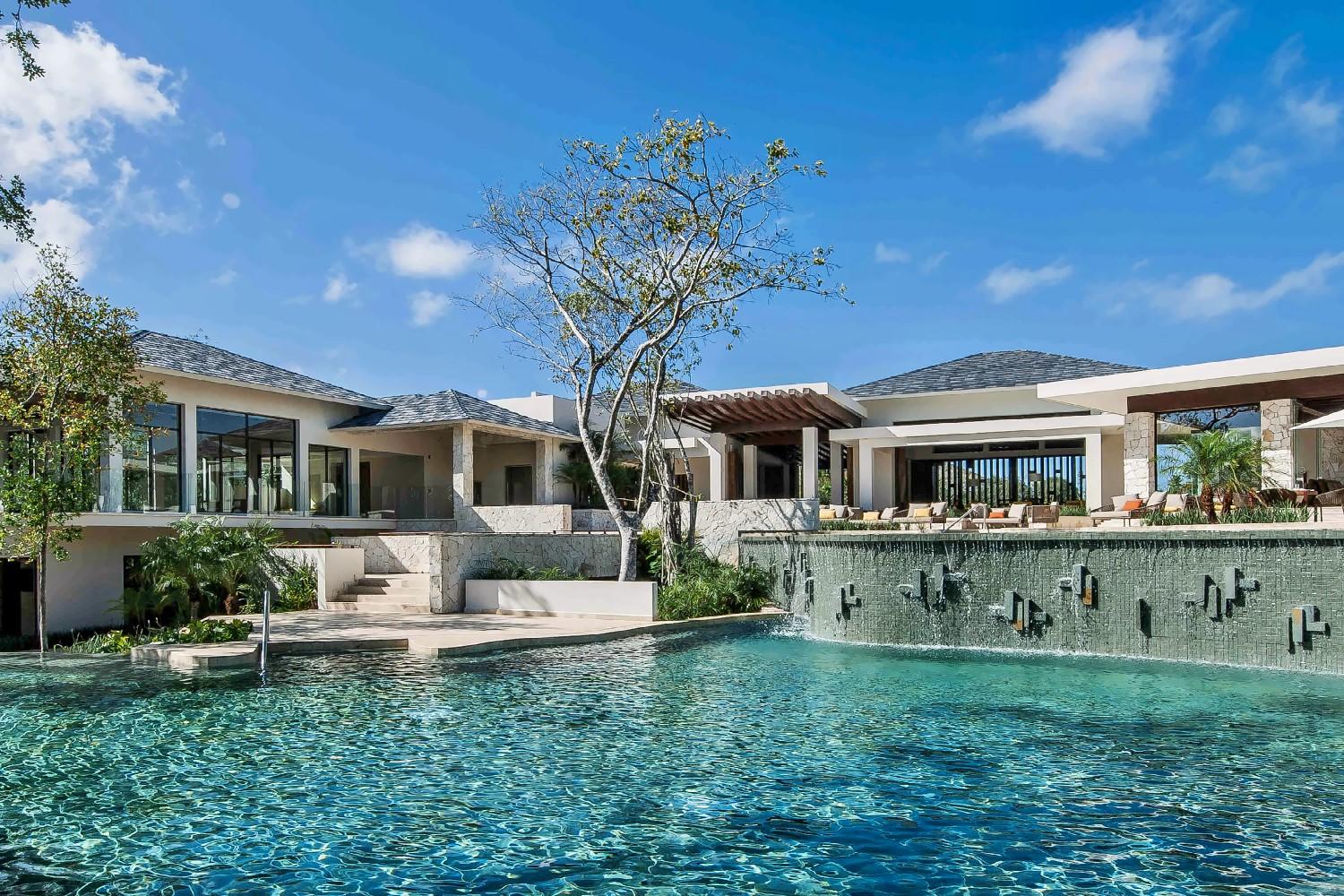 Fairmont Heritage Place Mayakoba