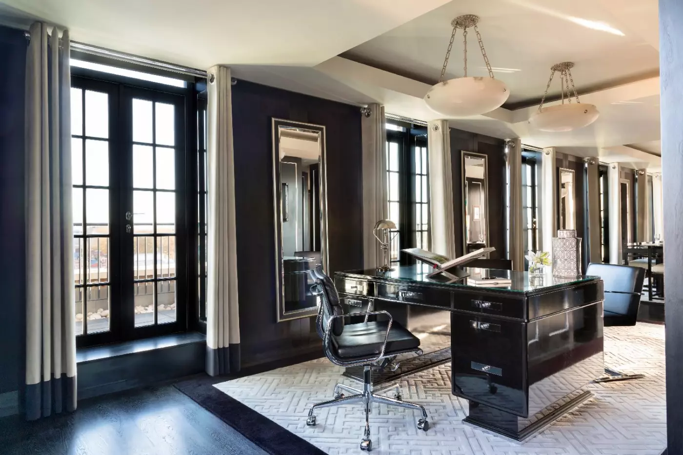 Grosvenor House Suites