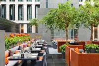 Thumbnail Grosvenor House Suites