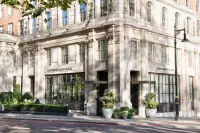 Thumbnail Grosvenor House Suites