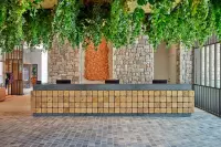 Thumbnail W Costa Navarino