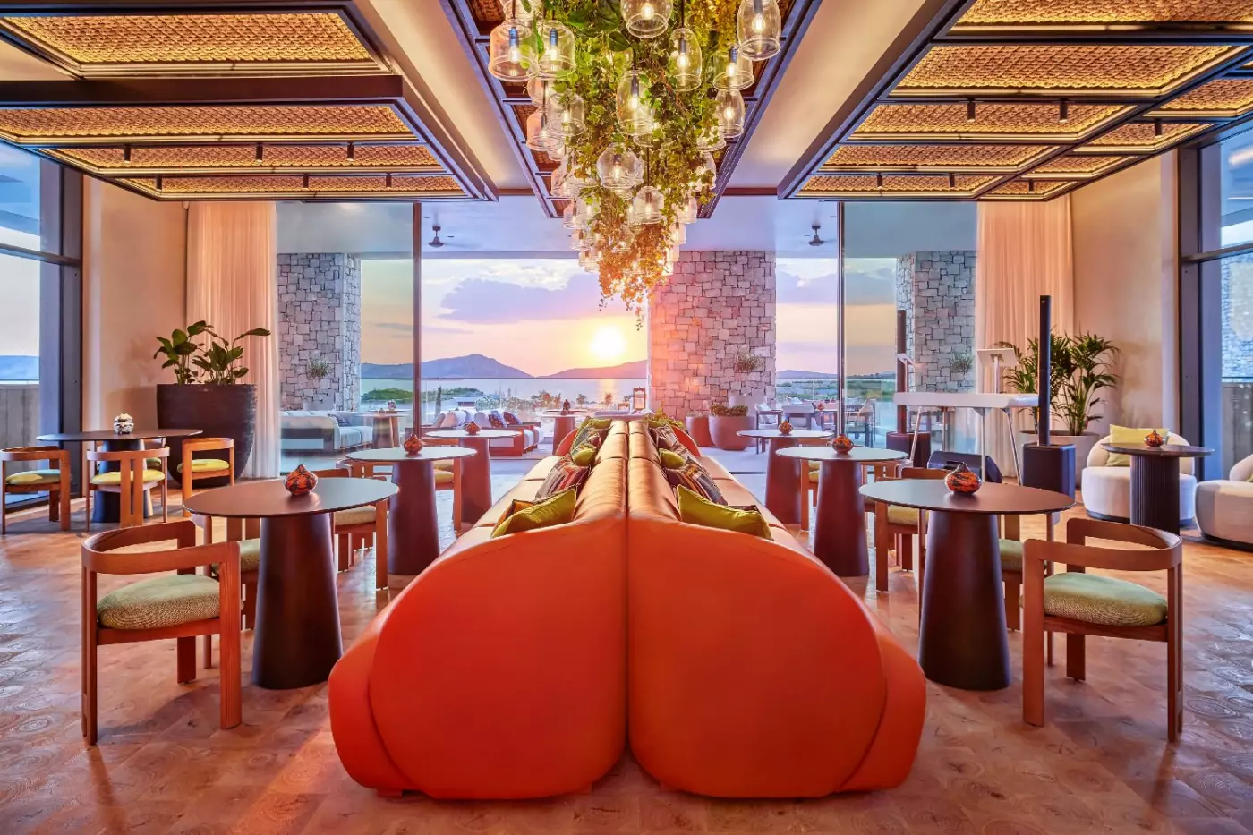 W Costa Navarino