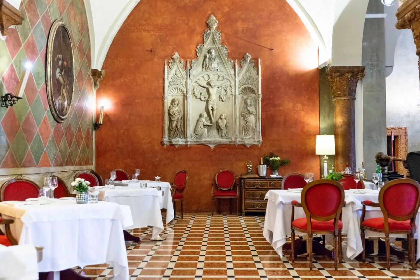 Due Torri Hotel