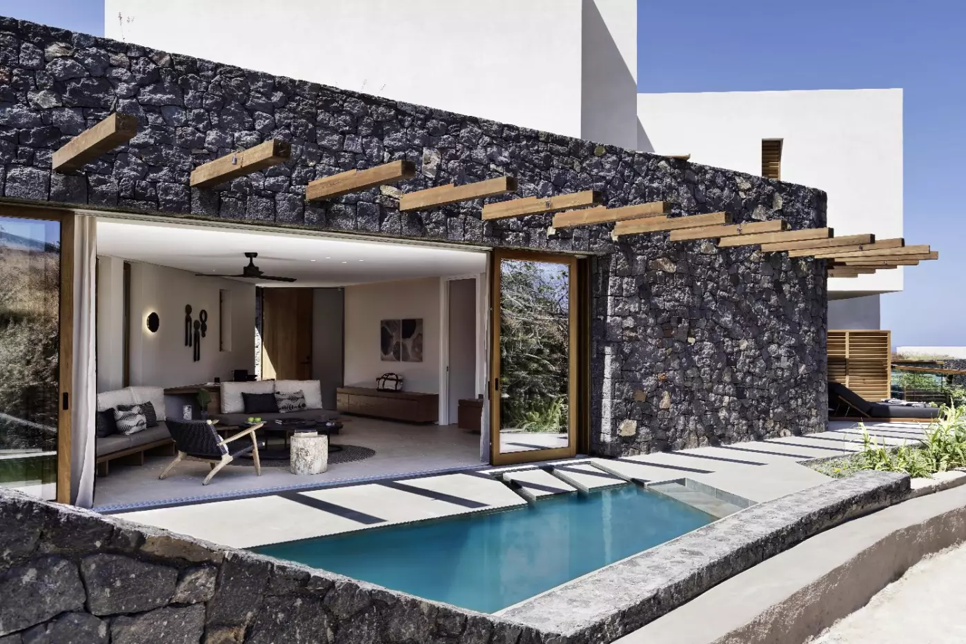 Magma Resort Santorini