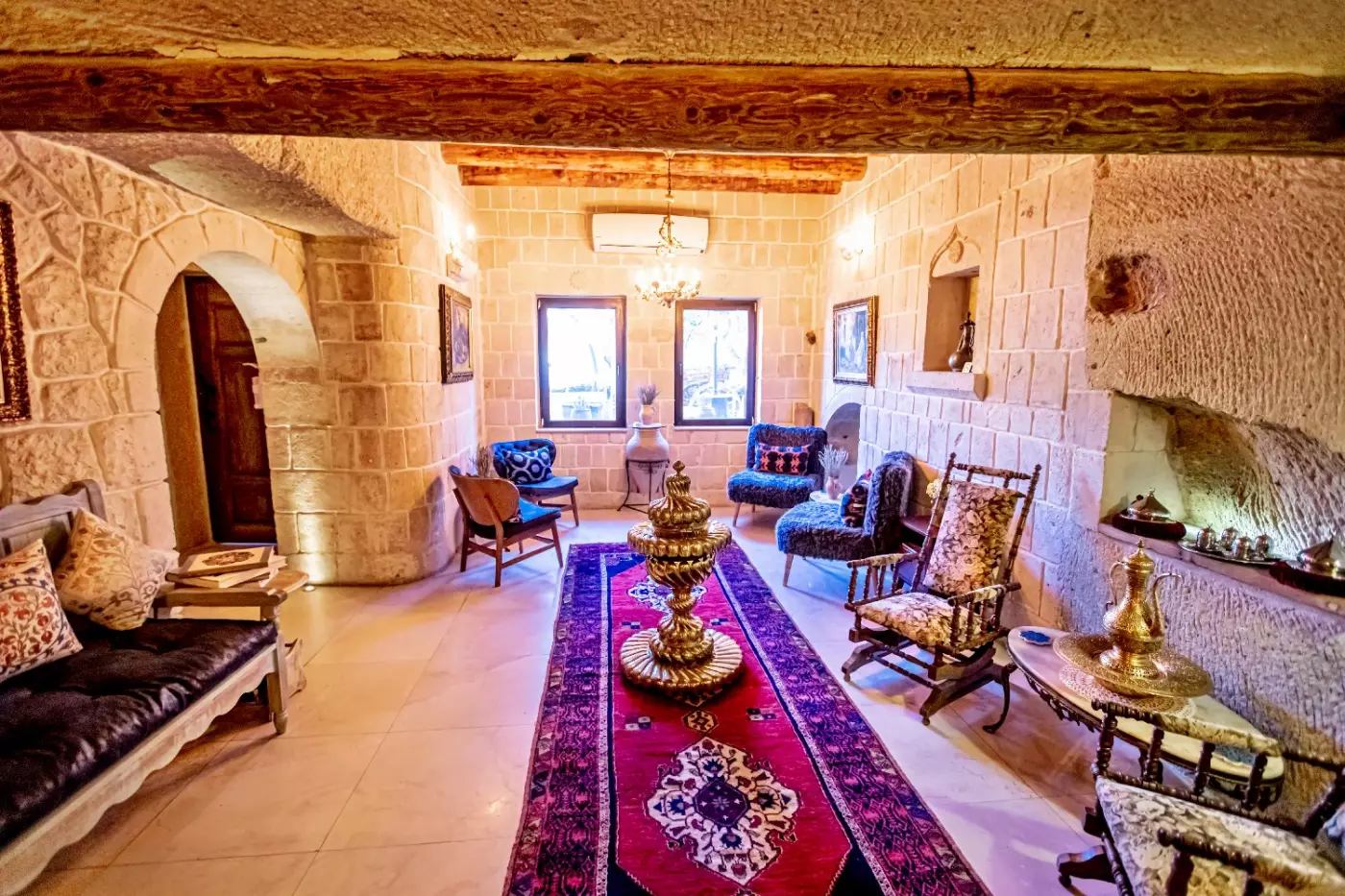 Tafoni Houses Cave Hotel