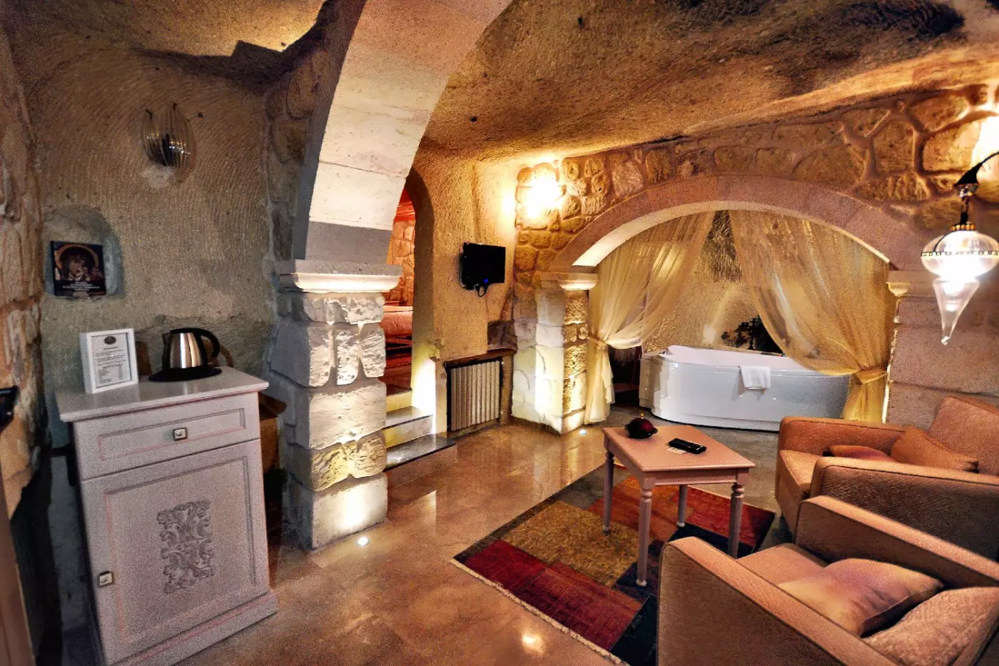 Tafoni Houses Cave Hotel