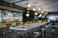 Thumbnail Sofitel Chicago Magnificent Mile