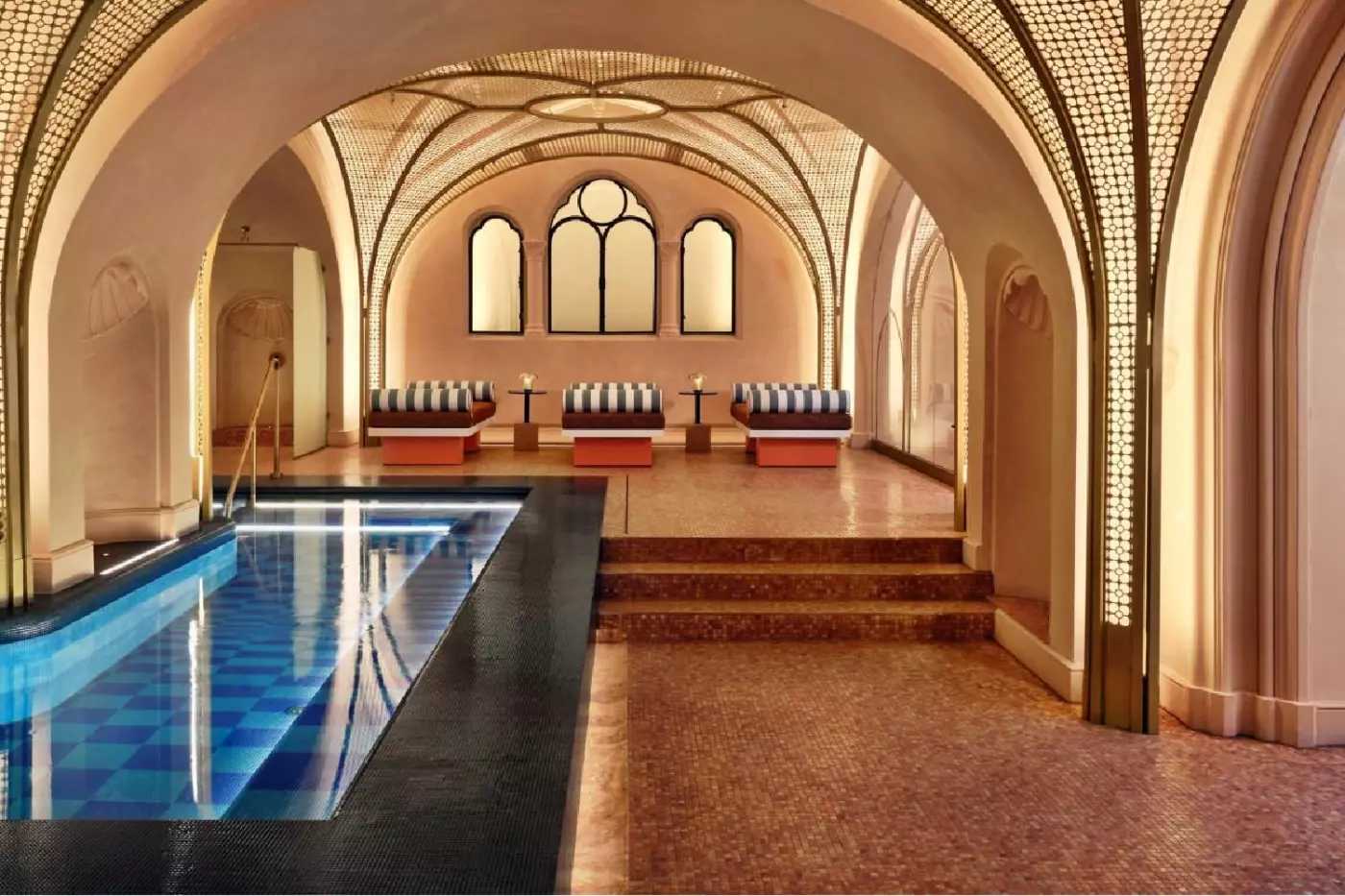 W Budapest
