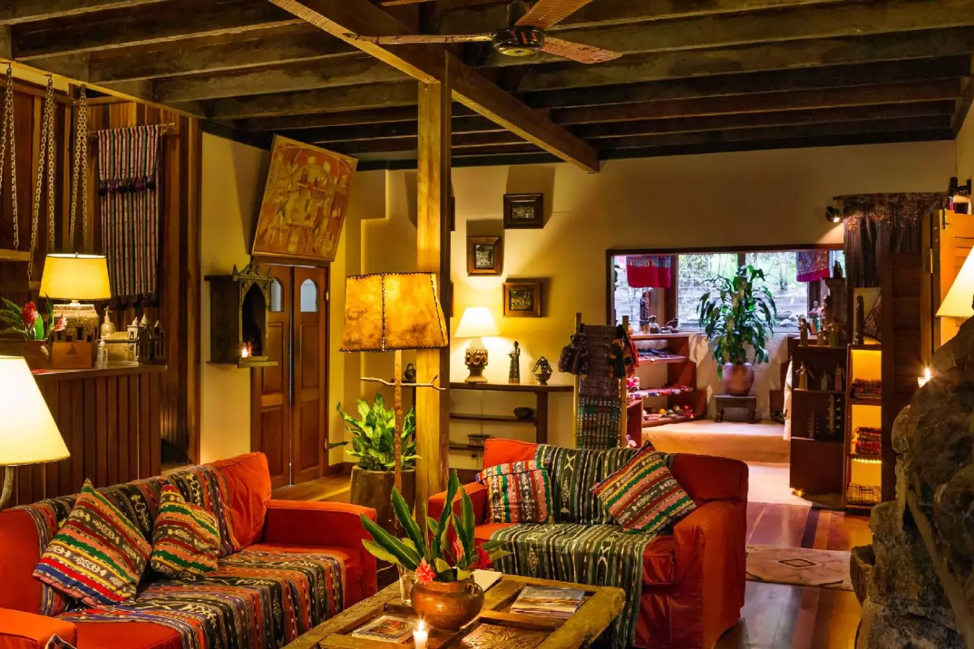 Blancaneaux Lodge