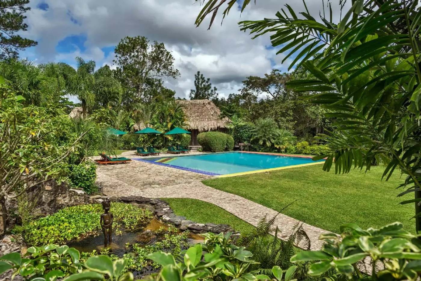 Blancaneaux Lodge