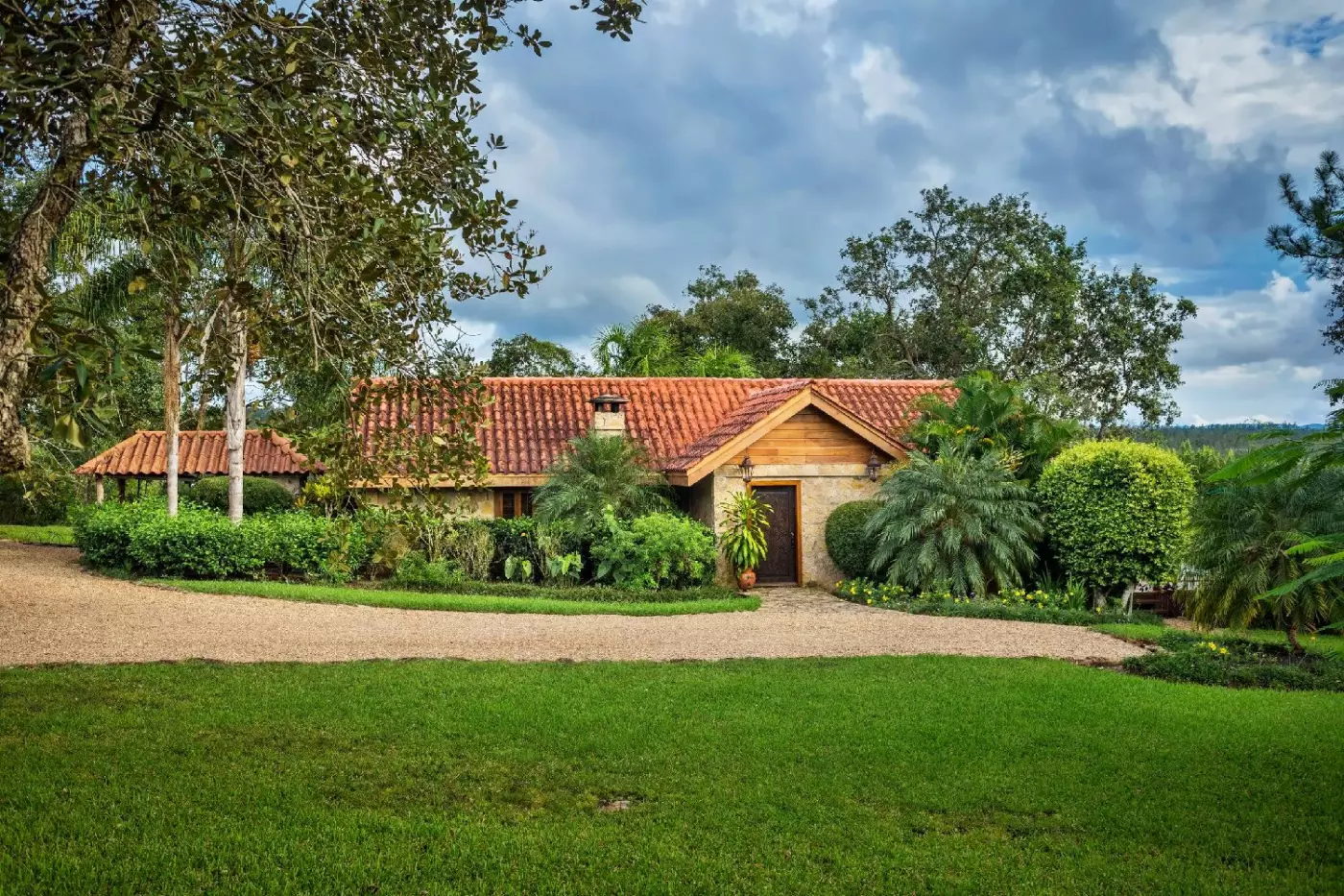 Blancaneaux Lodge