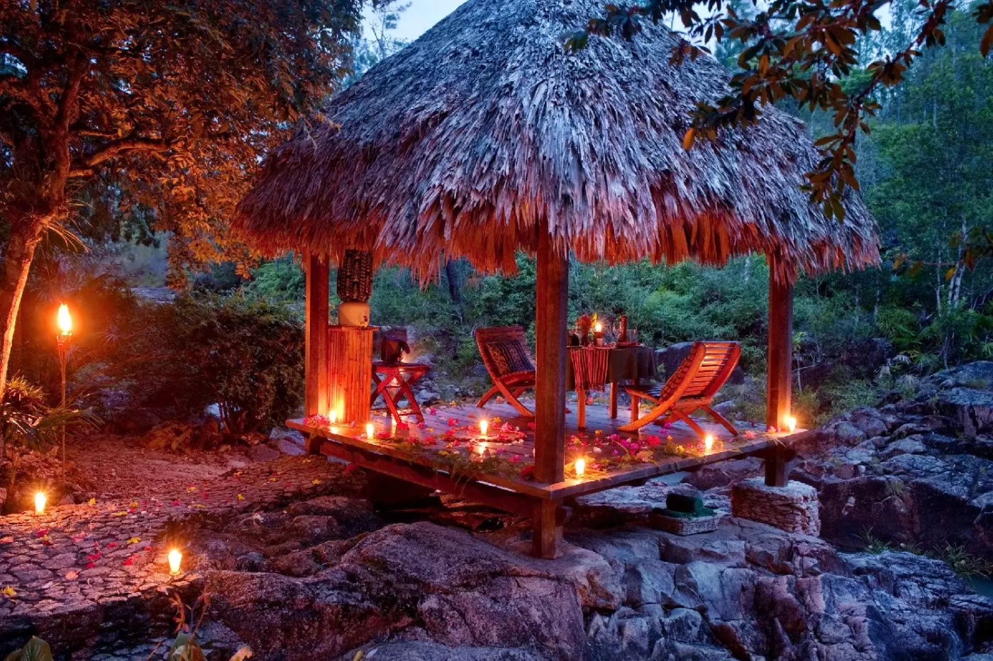 Blancaneaux Lodge