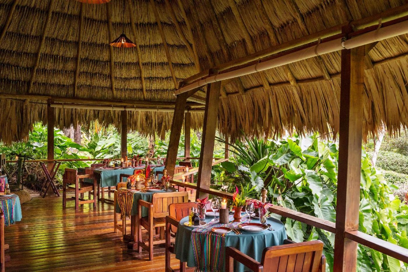 Blancaneaux Lodge