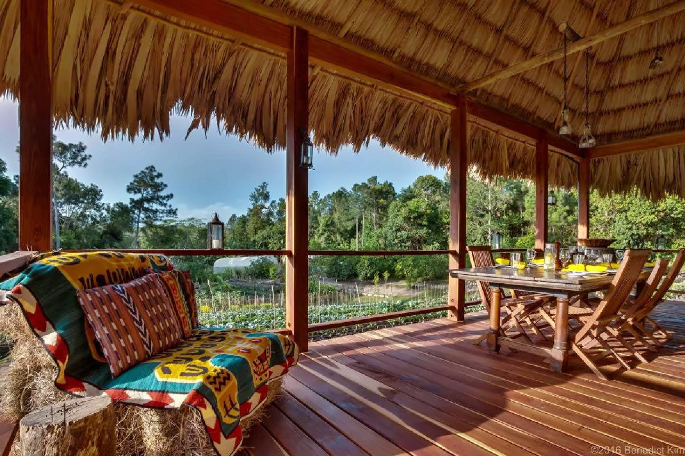 Blancaneaux Lodge