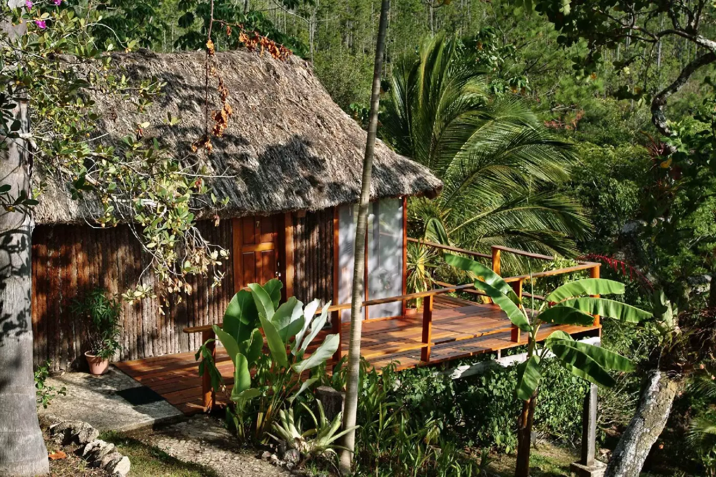 Blancaneaux Lodge