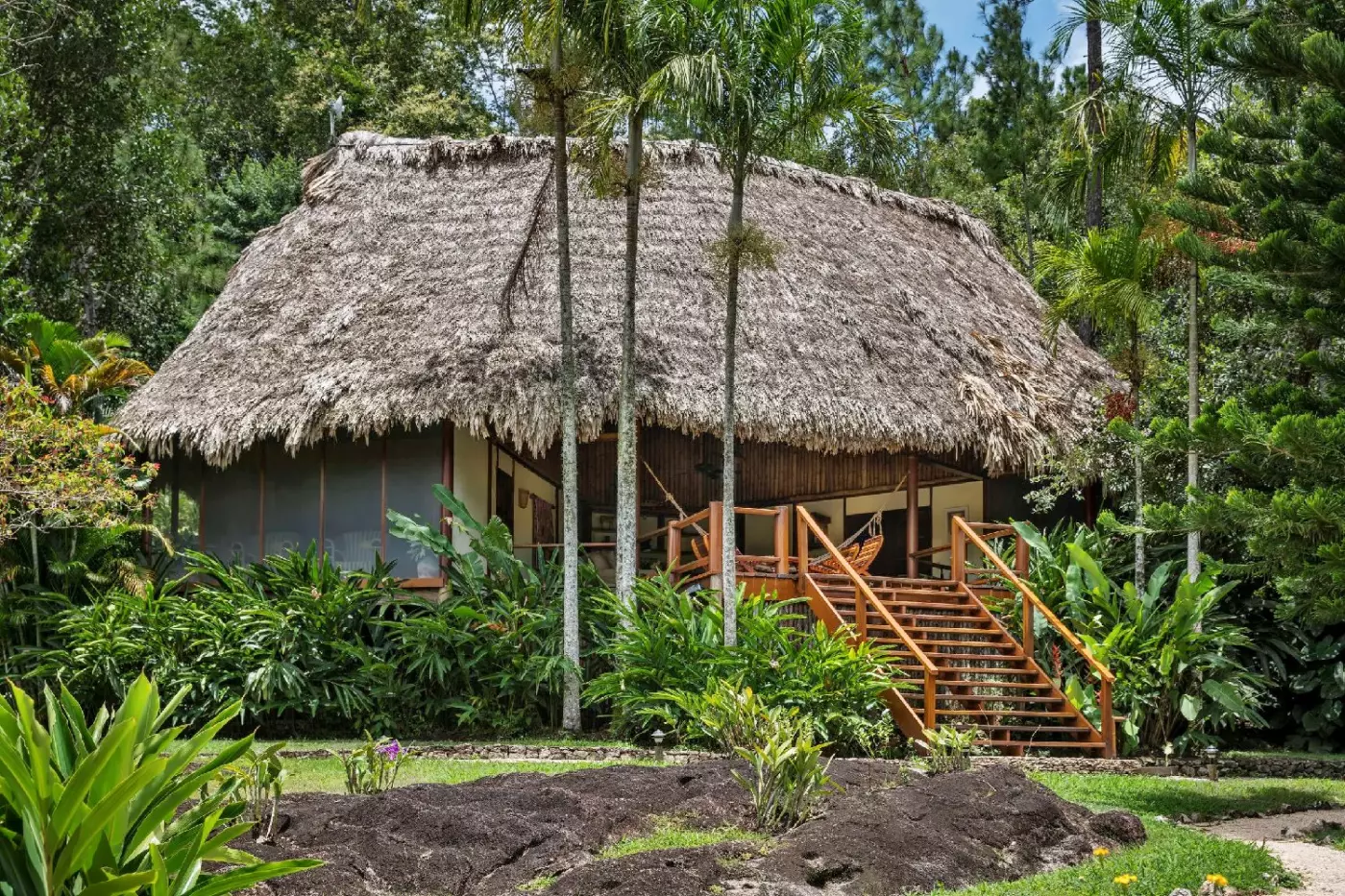 Blancaneaux Lodge