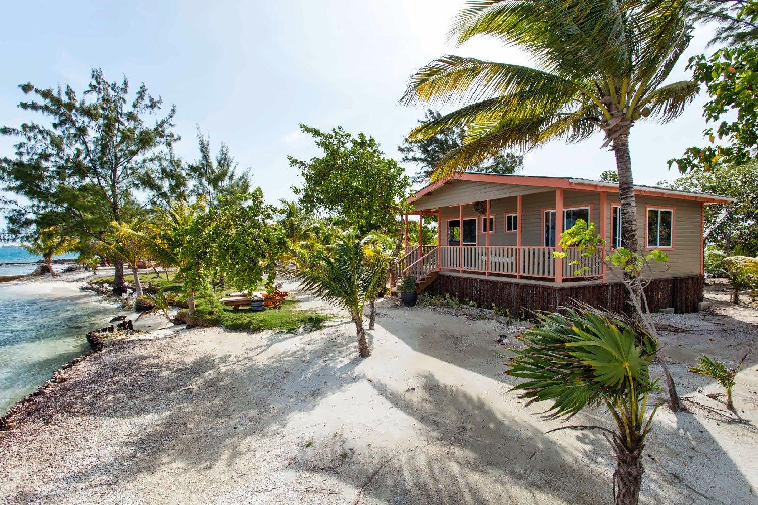Turtle Inn Belize
