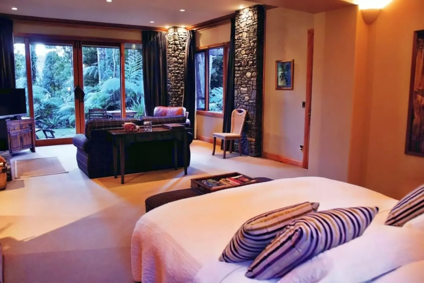 Treetops Lodge & Estates