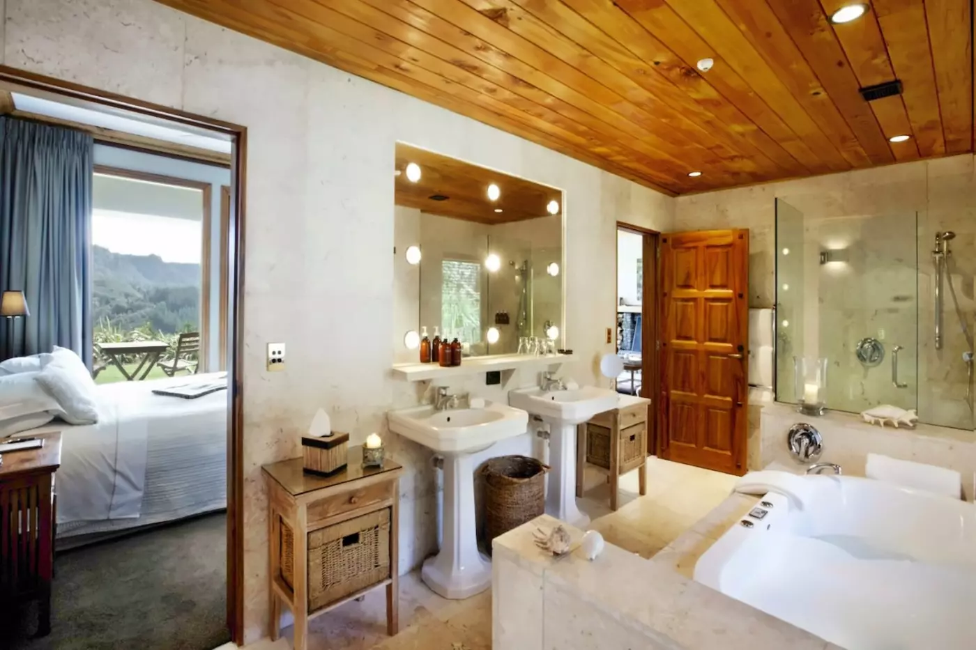 Treetops Lodge & Estates
