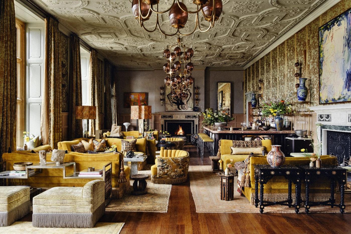 Estelle Manor