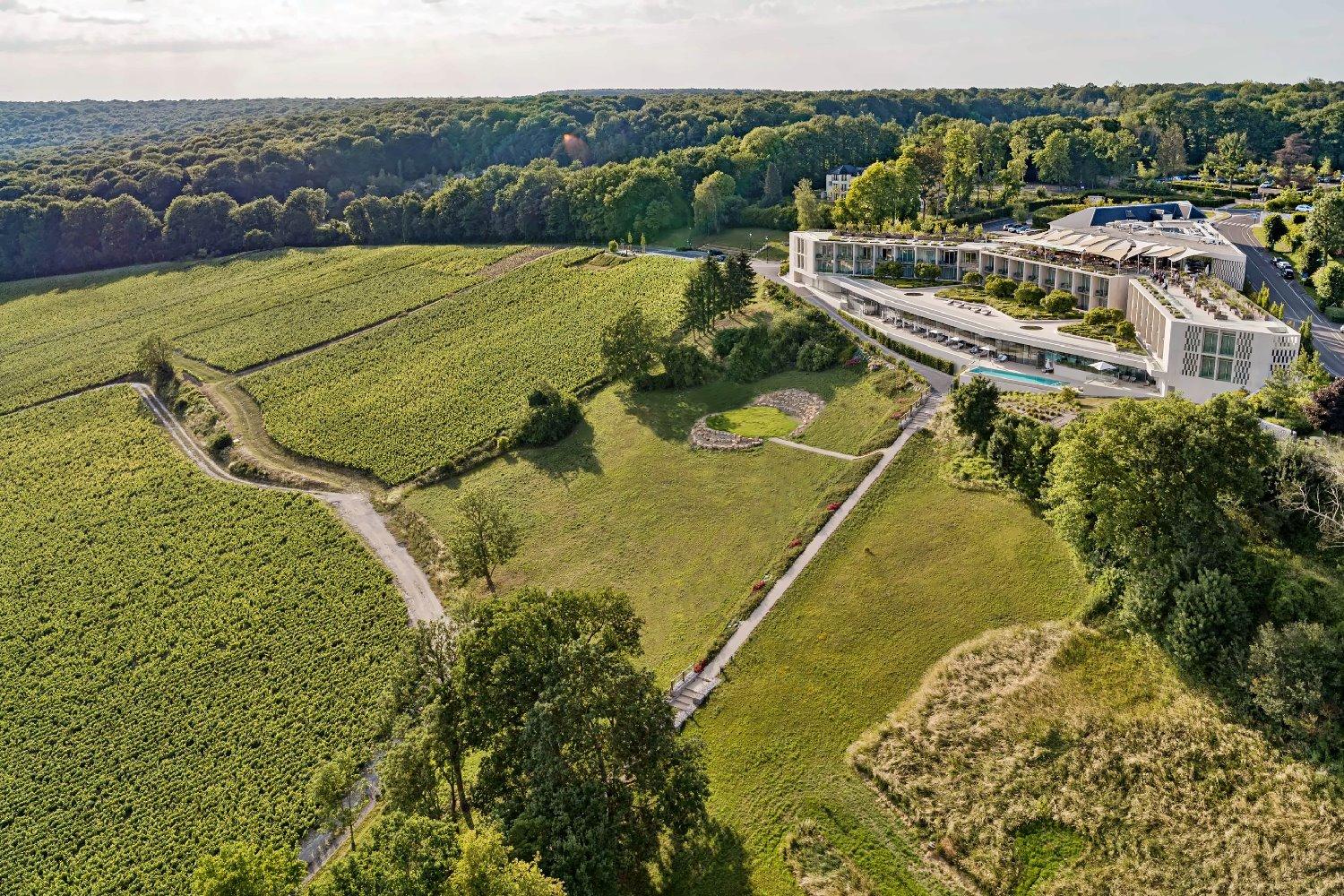 Royal Champagne Hotel & Spa