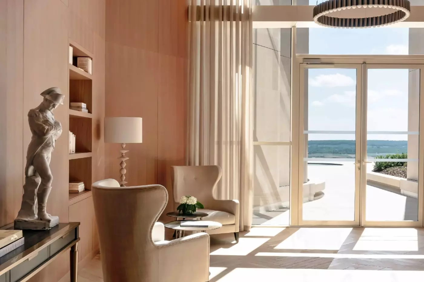 Royal Champagne Hotel & Spa