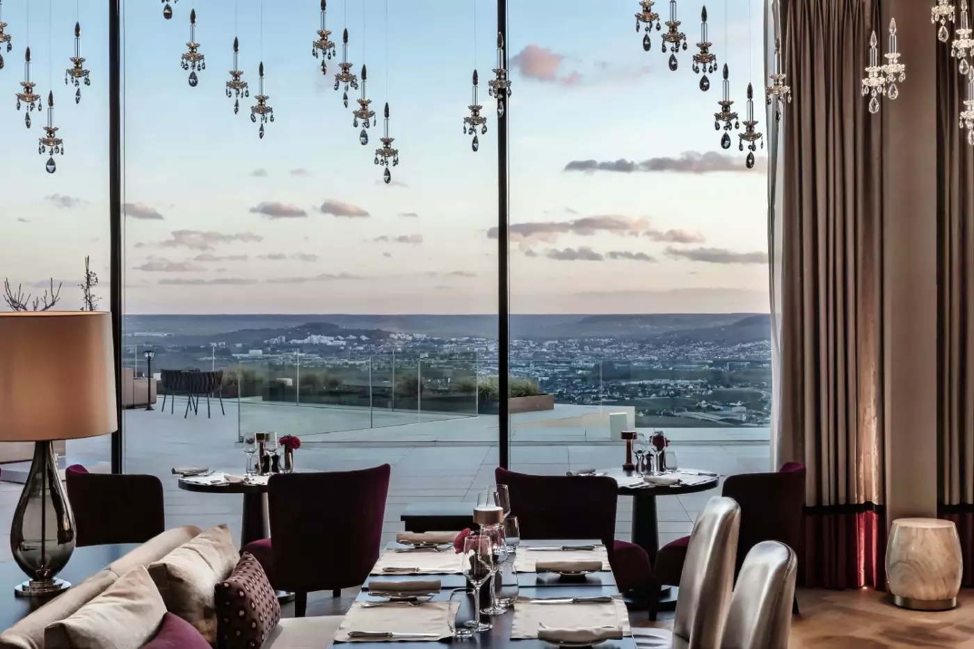 Royal Champagne Hotel & Spa