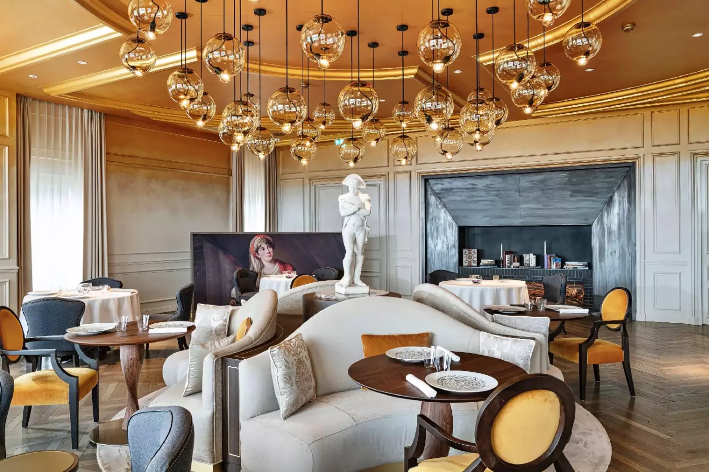 Royal Champagne Hotel & Spa